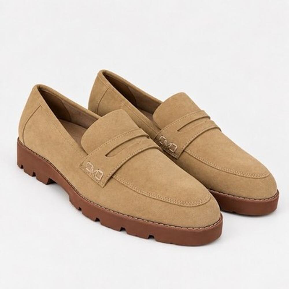 Vionic Women Geogia Lug Sole Platform Penny Loafer size 12 Desert Sand Cheryl II
